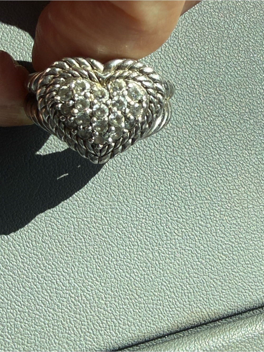 JUDITH RIPKA Sterling Silver 925 Pavé Heart Cable Ring – Size 6